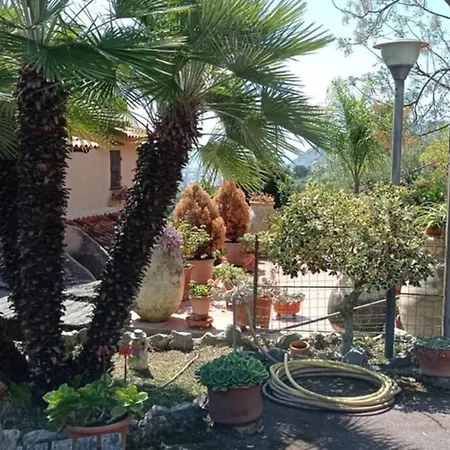 Villa Dei Fiori *