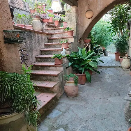 Dei Fiori Villa *